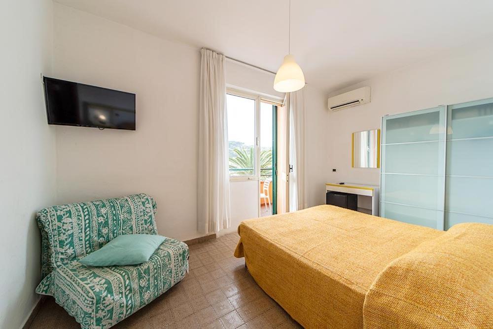 Hotel Belmare Porto Azzurro Exteriér fotografie
