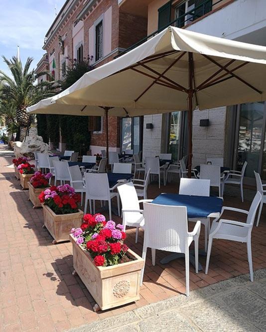 Hotel Belmare Porto Azzurro Exteriér fotografie